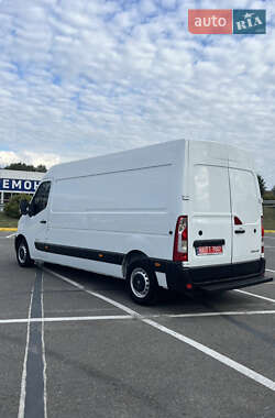 Вантажний фургон Renault Master 2016 в Ужгороді