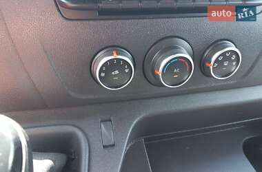 Грузовой фургон Renault Master 2020 в 