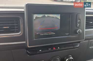 Грузовой фургон Renault Master 2020 в 