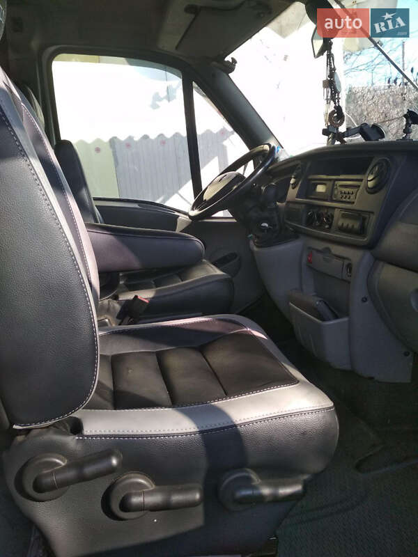 Другие автобусы Renault Master 2009 в Киеве фото 14 Другие автобусы Renault Master 2009 в Киеве