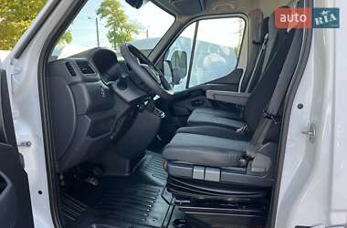 Грузовой фургон Renault Master 2021 в 