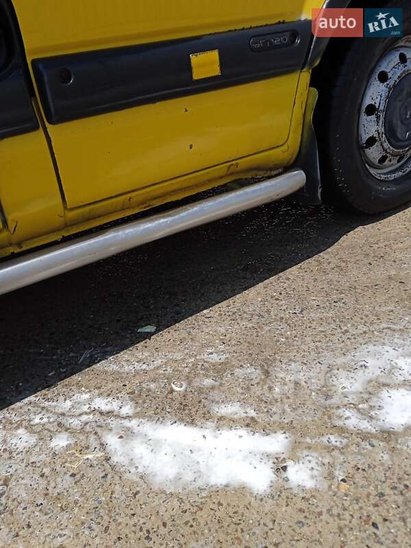 Вантажний фургон Renault Master 2005 в Тернополі фото 4 Вантажний фургон Renault Master 2005 в Тернополі