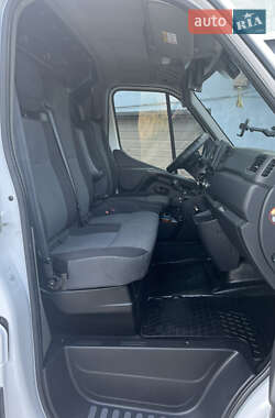 Грузовой фургон Renault Master 2019 в 