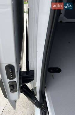Грузовой фургон Renault Master 2019 в 
