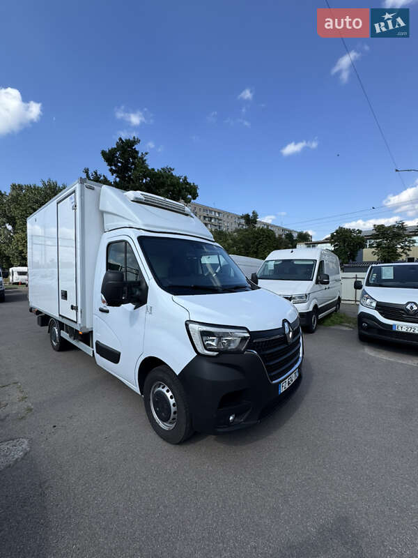Renault Master 2021