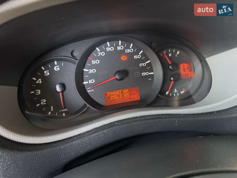 Микроавтобус Renault Master 2011 в Львове