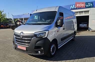 Грузовой фургон Renault Master 2021 в 