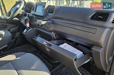 Грузовой фургон Renault Master 2021 в 