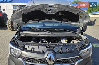 Грузовой фургон Renault Master 2021 в 