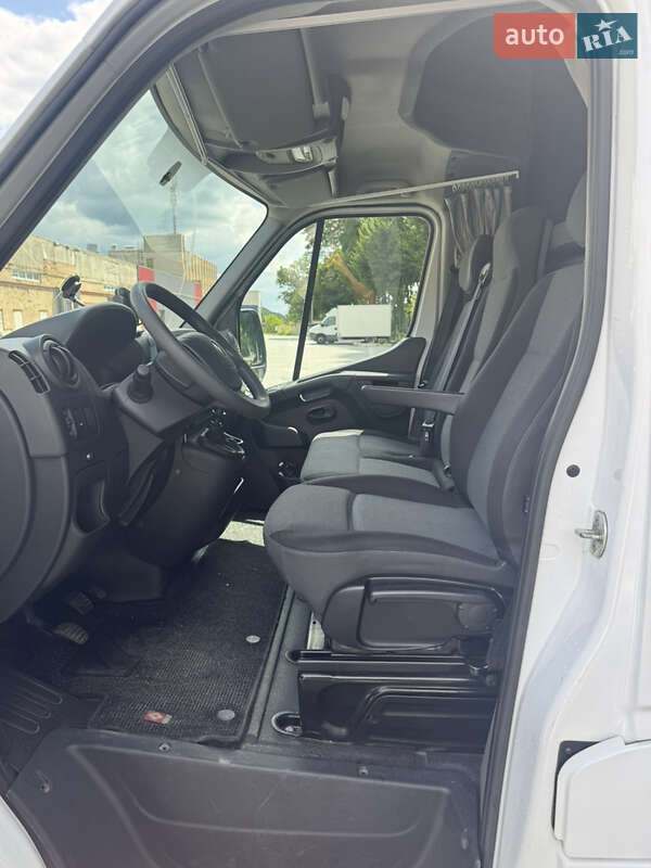 Автовоз Renault Master 2018 в Львове