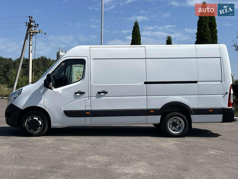 Грузовой фургон Renault Master 2018 в Дубно