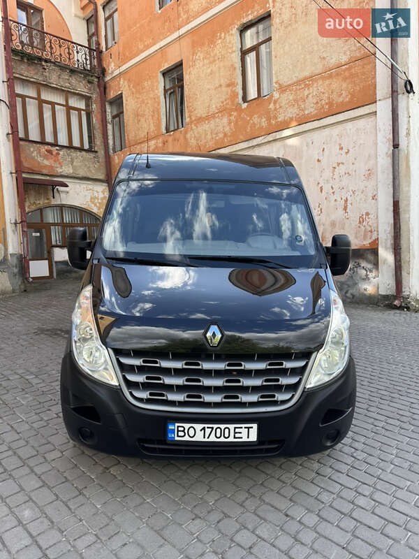 Грузопассажирский фургон Renault Master 2014 в Кременце