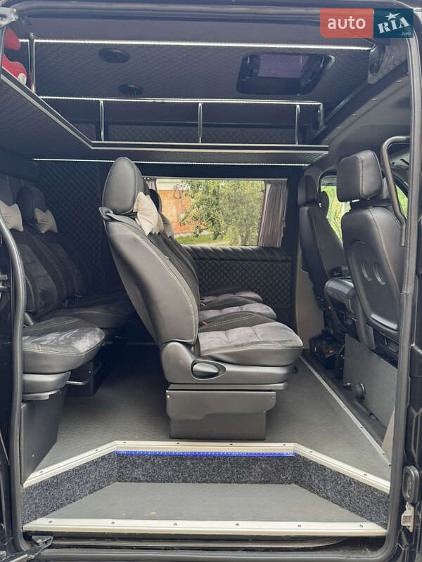 Грузопассажирский фургон Renault Master 2014 в Кременце