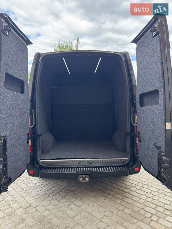 Грузопассажирский фургон Renault Master 2014 в Кременце