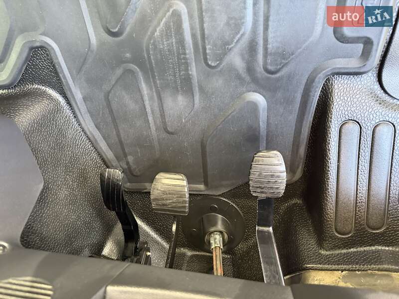 Грузовой фургон Renault Master 2023 в Киеве