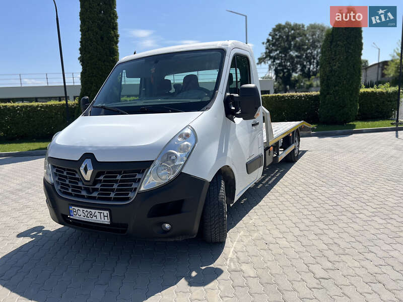 Автовоз Renault Master 2016 в Яворове