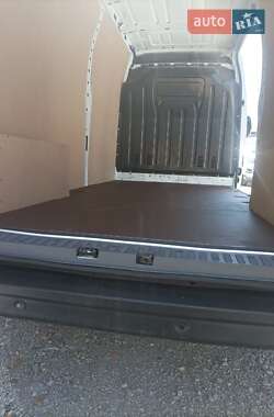 Грузовой фургон Renault Master 2022 в 