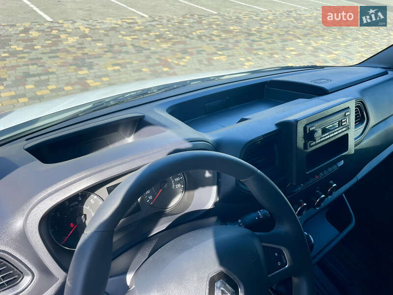 Грузовой фургон Renault Master 2021 в Луцке