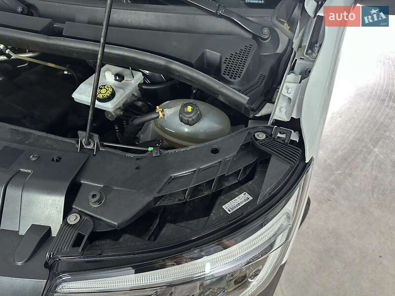 Грузовой фургон Renault Master 2022 в Долине