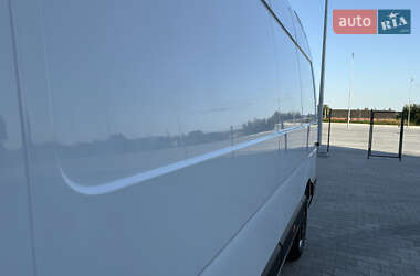 Грузовой фургон Renault Master 2021 в 