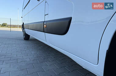 Грузовой фургон Renault Master 2021 в 