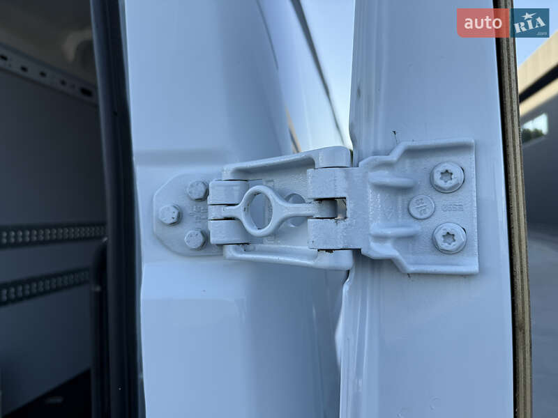 Грузовой фургон Renault Master 2021 в Дубно