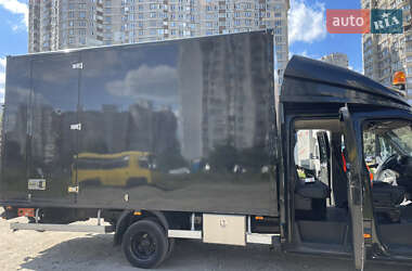 Грузопассажирский фургон Renault Master 2018 в 
