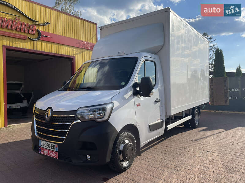 Грузовой фургон Renault Master 2022 в Дрогобыче