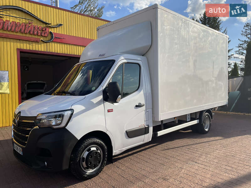Грузовой фургон Renault Master 2022 в Дрогобыче