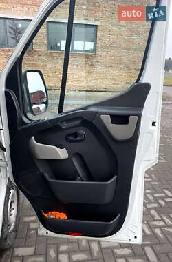 Тентованый Renault Master 2016 в 