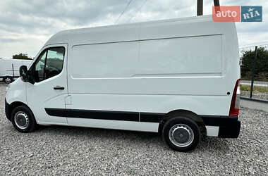Грузовой фургон Renault Master 2016 в 