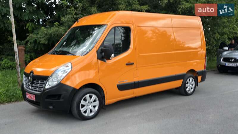 Грузовой фургон Renault Master 2018 в 
