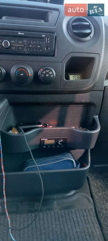 Микроавтобус Renault Master 2014 в Киеве