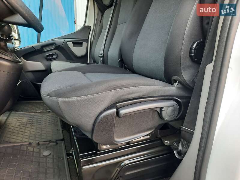 Тентованый Renault Master 2017 в Полтаве