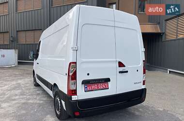 Грузовой фургон Renault Master 2020 в 