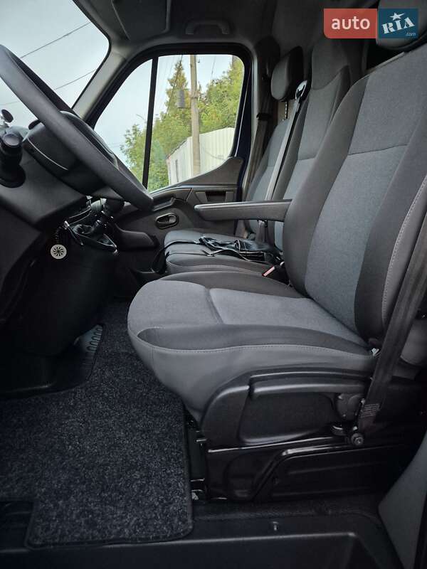 Грузовой фургон Renault Master 2019 в Ровно