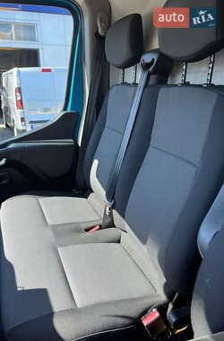 Грузовой фургон Renault Master 2021 в 