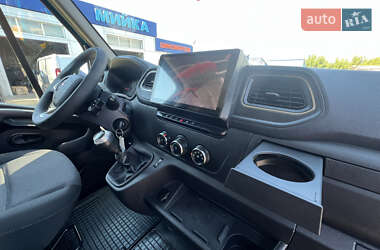 Грузовой фургон Renault Master 2021 в 