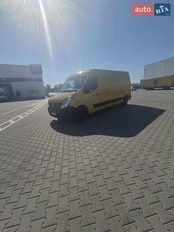 Грузовой фургон Renault Master 2017 в 