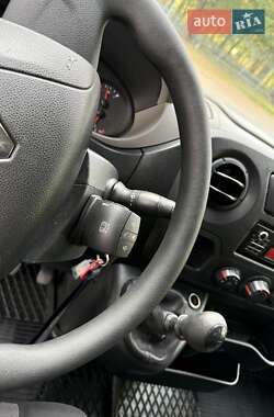 Грузовой фургон Renault Master 2016 в 