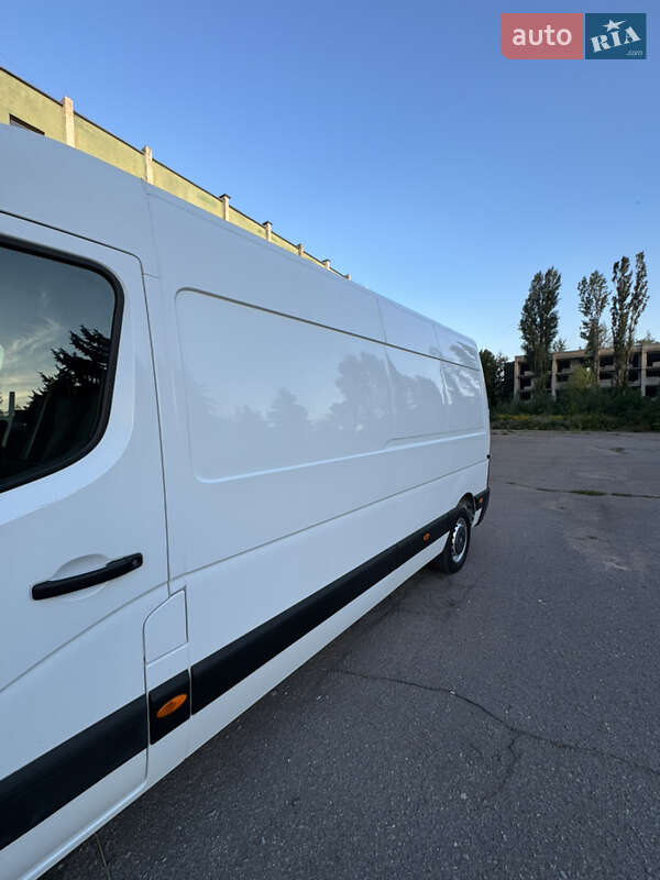 Грузовой фургон Renault Master 2020 в Киеве