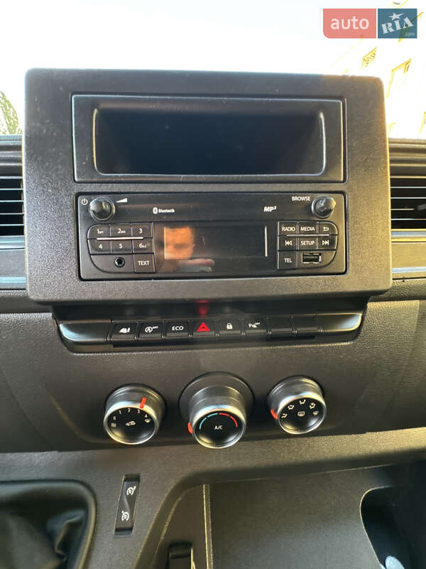 Грузовой фургон Renault Master 2020 в Киеве