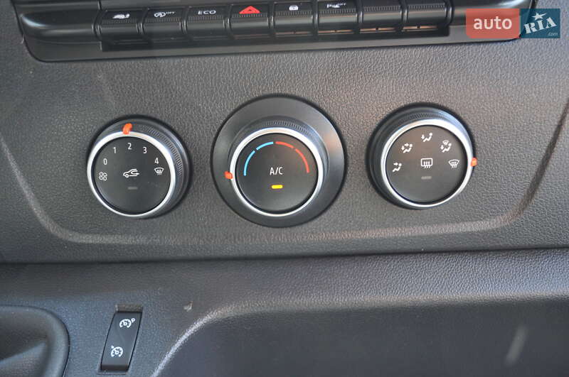 Грузовой фургон Renault Master 2021 в Киеве