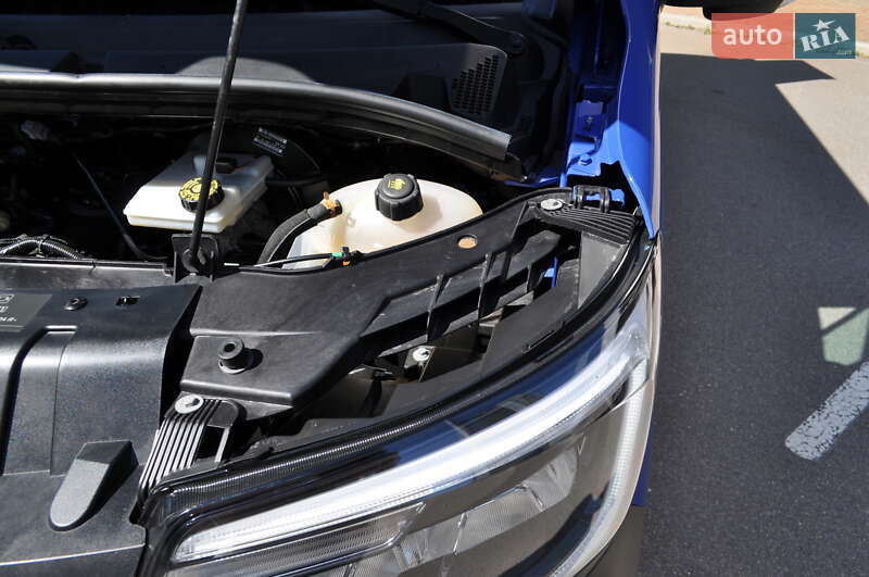 Грузовой фургон Renault Master 2021 в Киеве