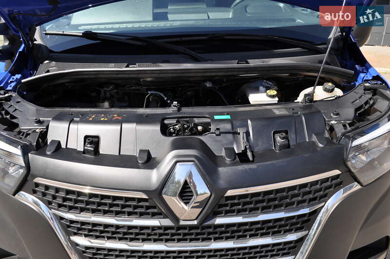 Грузовой фургон Renault Master 2021 в Киеве