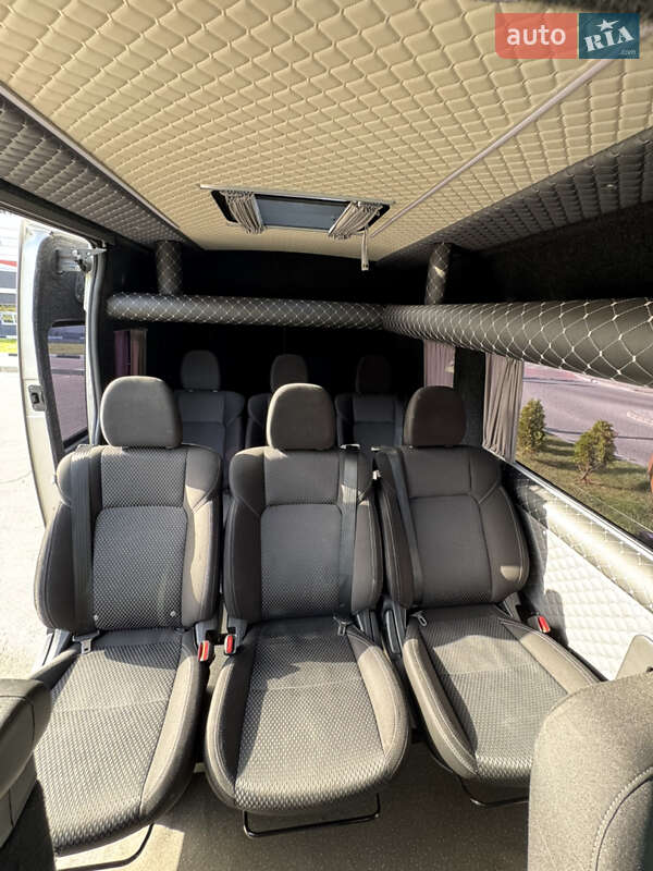 Микроавтобус Renault Master 2017 в Львове
