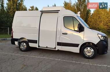 Грузовой фургон Renault Master 2020 в 