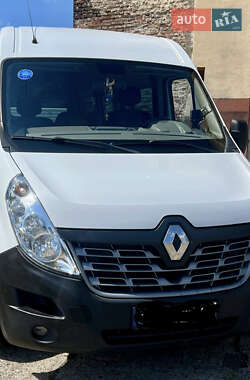 Микроавтобус Renault Master 2017 в Мостиске