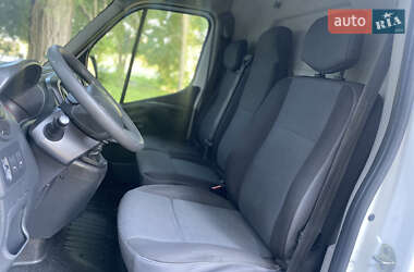 Грузовой фургон Renault Master 2018 в 