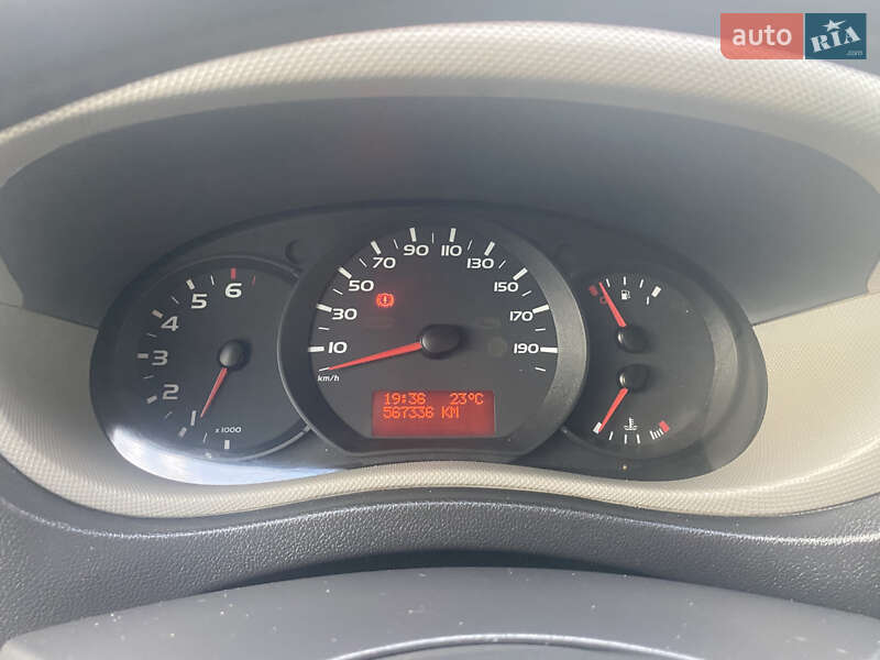 Автовоз Renault Master 2016 в Бердичеве